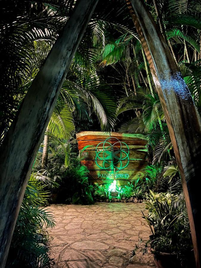 Jardin Secreto Centro Holistico Villa Acapulco Exterior photo
